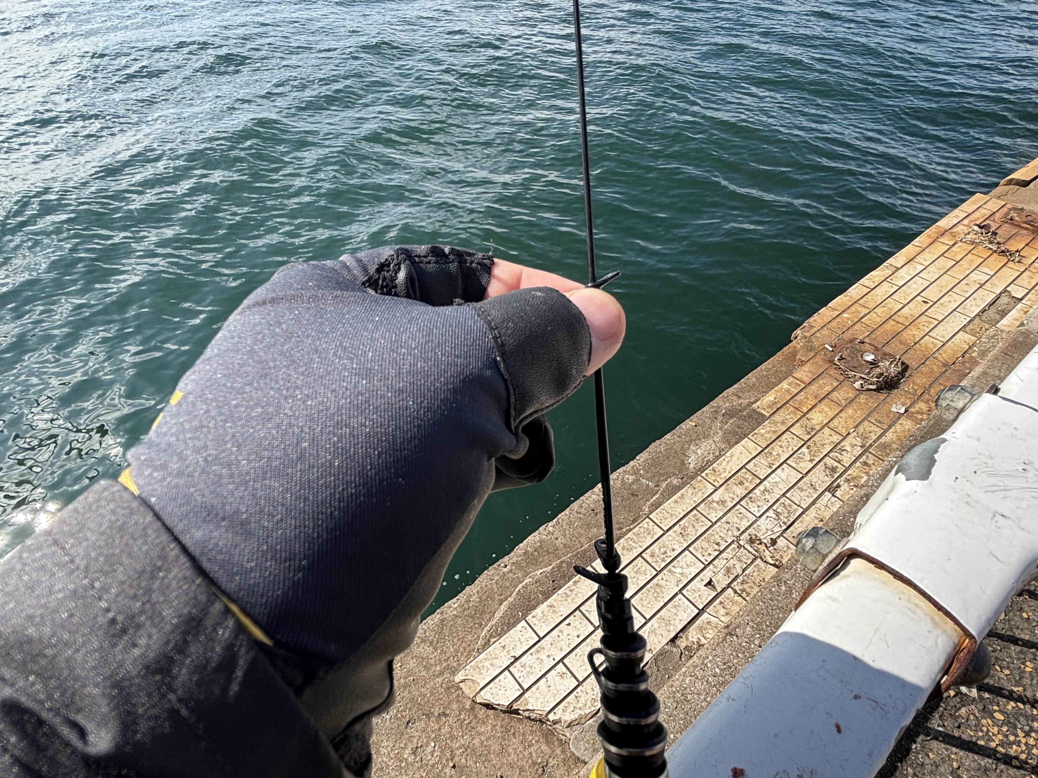 『絶対知っておきたい』折らない磯竿のしまい方