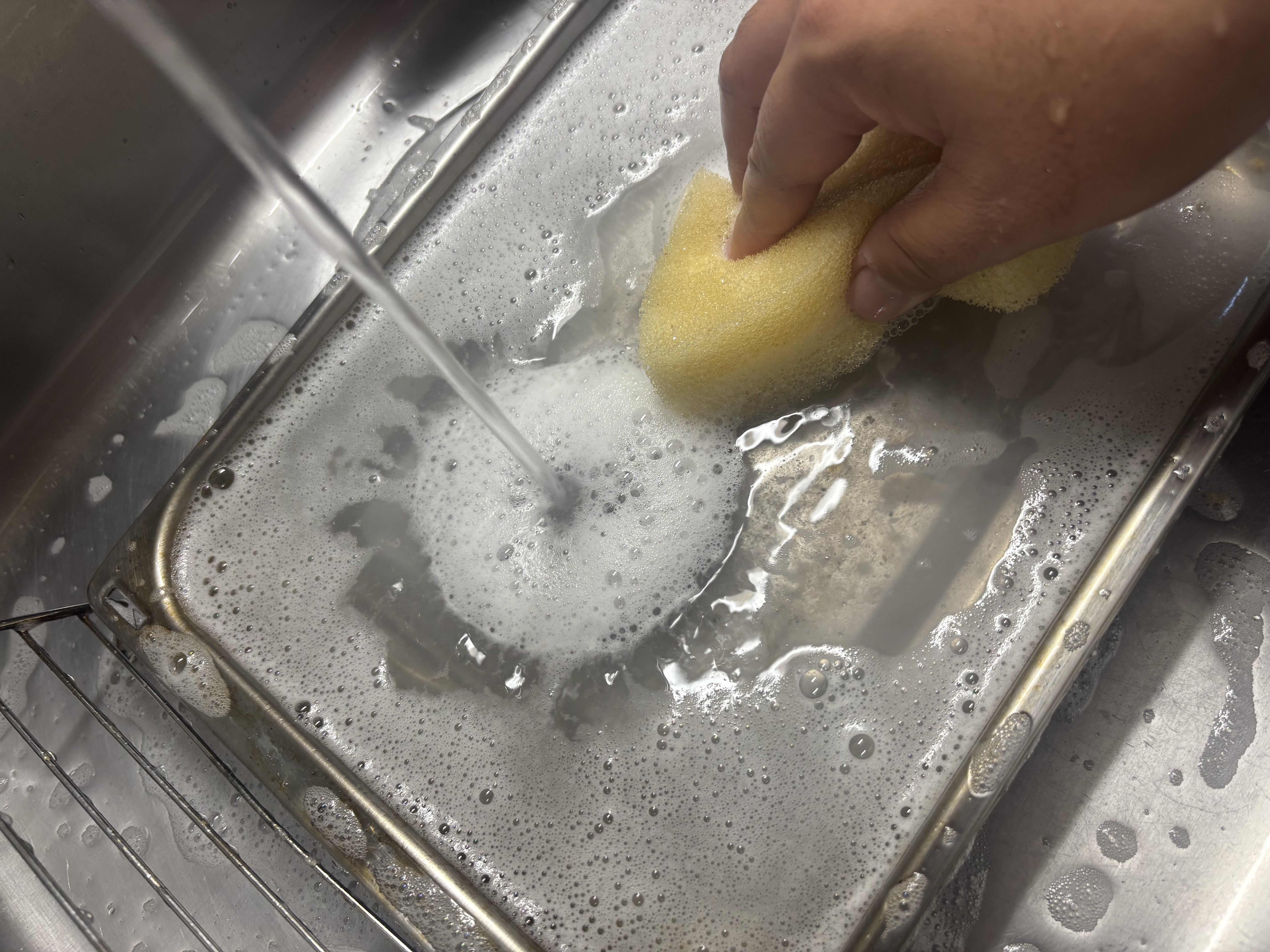 「魚料理・下処理後の臭い！」クエン酸を使ったシンク周りの臭気対策「ひとつまみの一手間」